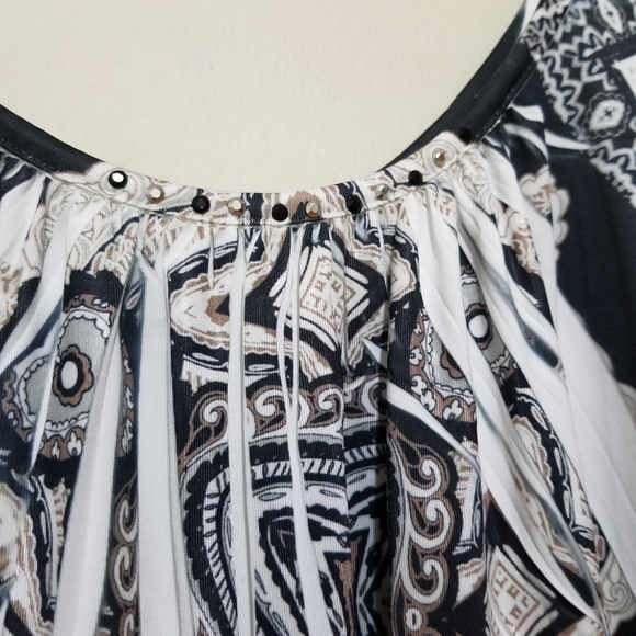 One World Cold shoulder blouse - Picture 2 of 8